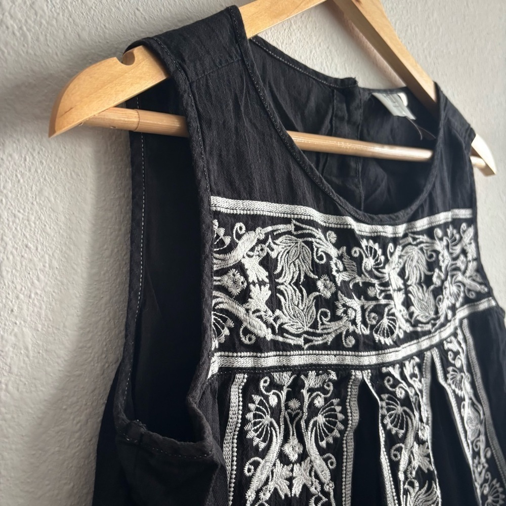Anthropologie HD in Paris Embroidered Alys Tank 100% Cotton Black & White Top S - Picture 8 of 11